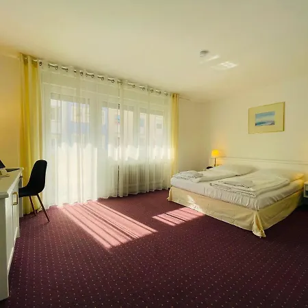 Hotel Moguntia 3*